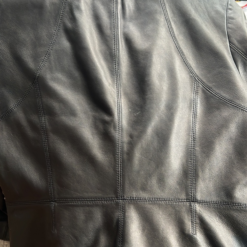 GUC Vintage Kenneth Cole NY Leather Jacket - Picture 13 of 14